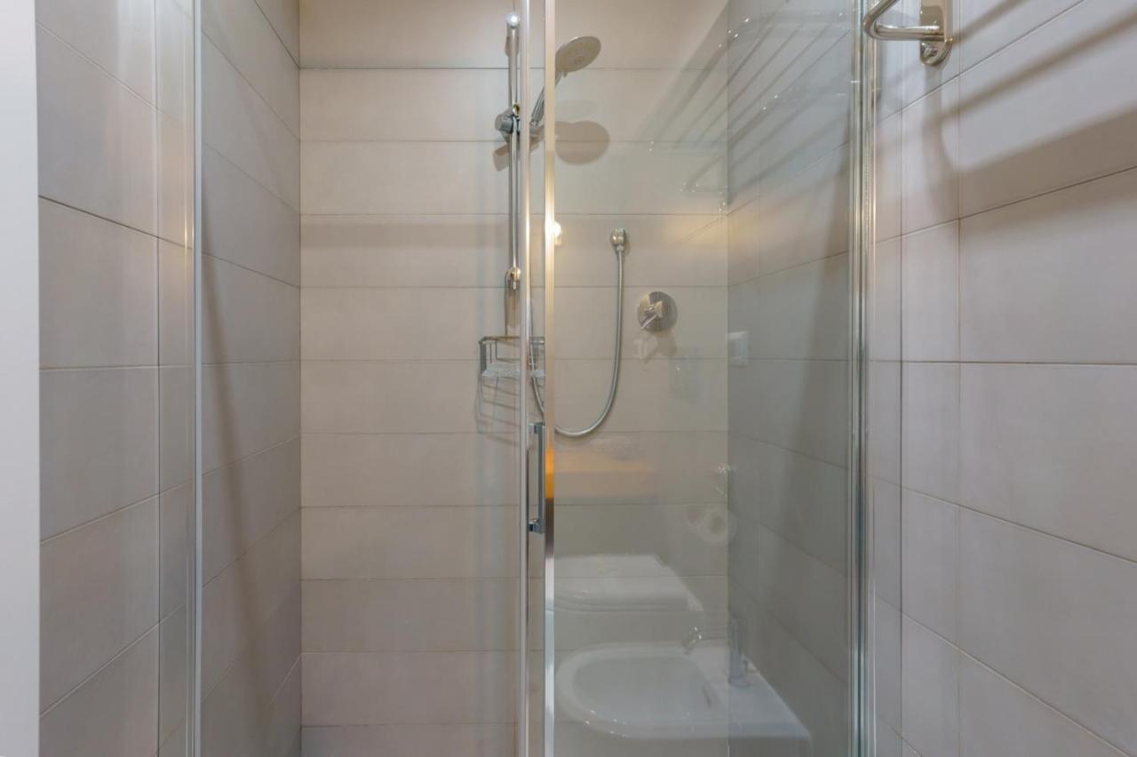 Lumiere Rooms - Eja Sardinia Cagliari Esterno foto