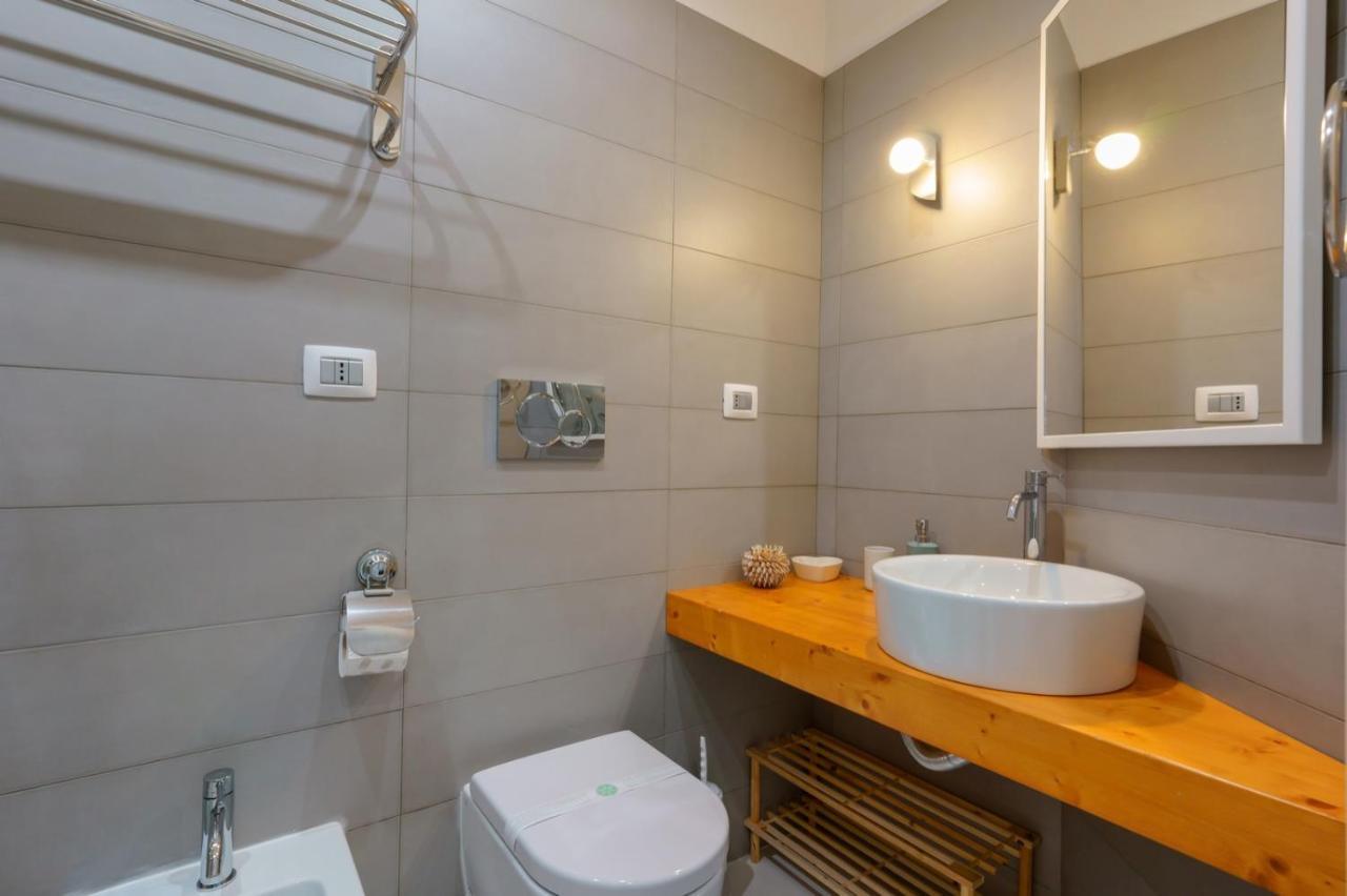Lumiere Rooms - Eja Sardinia Cagliari Esterno foto