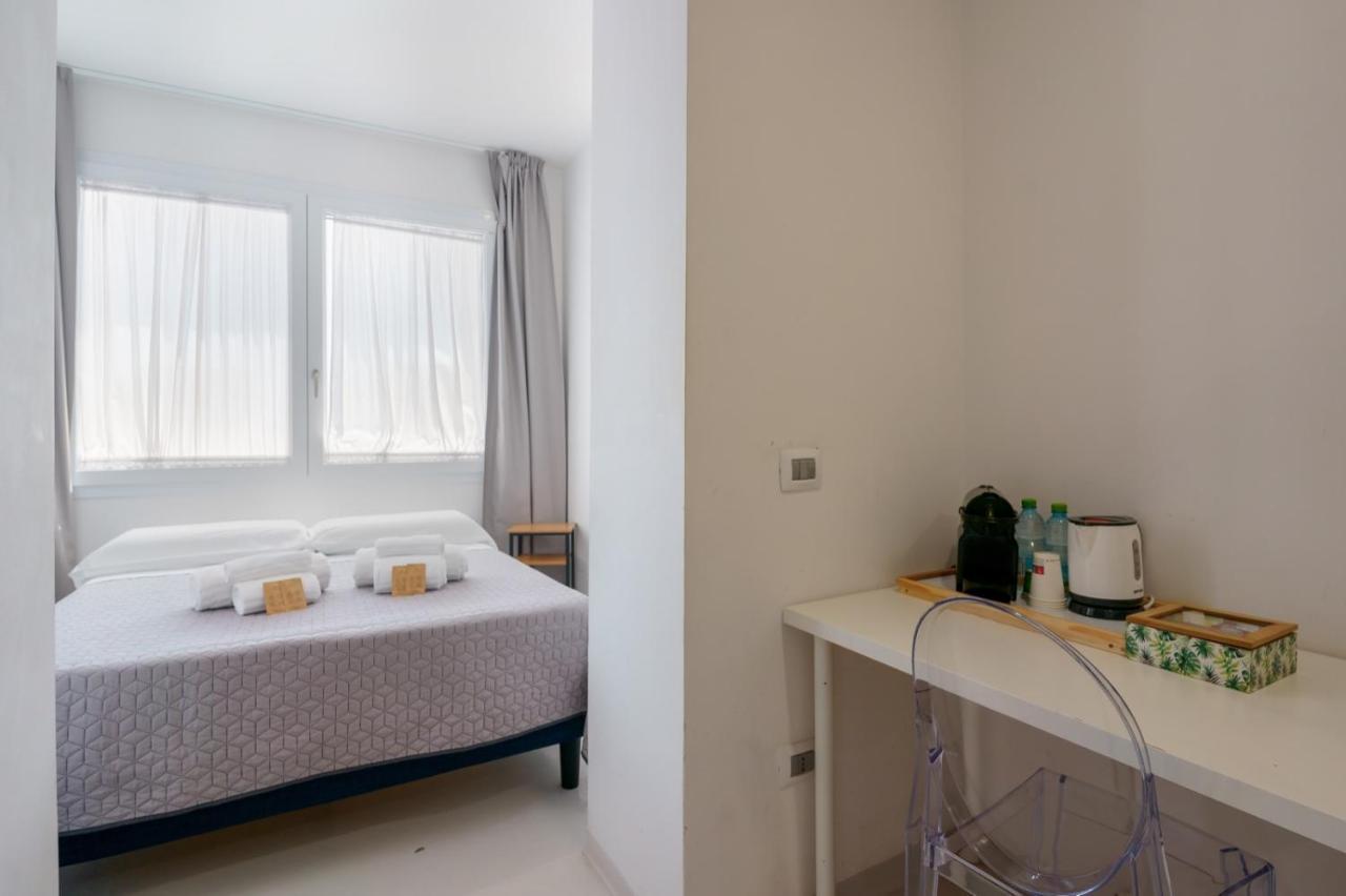 Lumiere Rooms - Eja Sardinia Cagliari Esterno foto