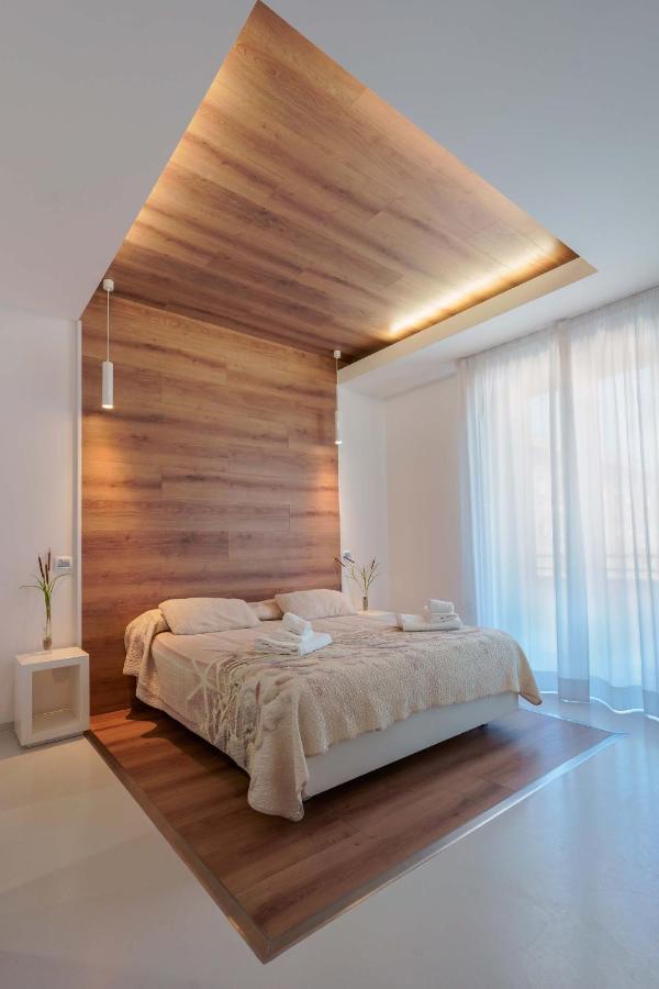 Lumiere Rooms - Eja Sardinia Cagliari Esterno foto